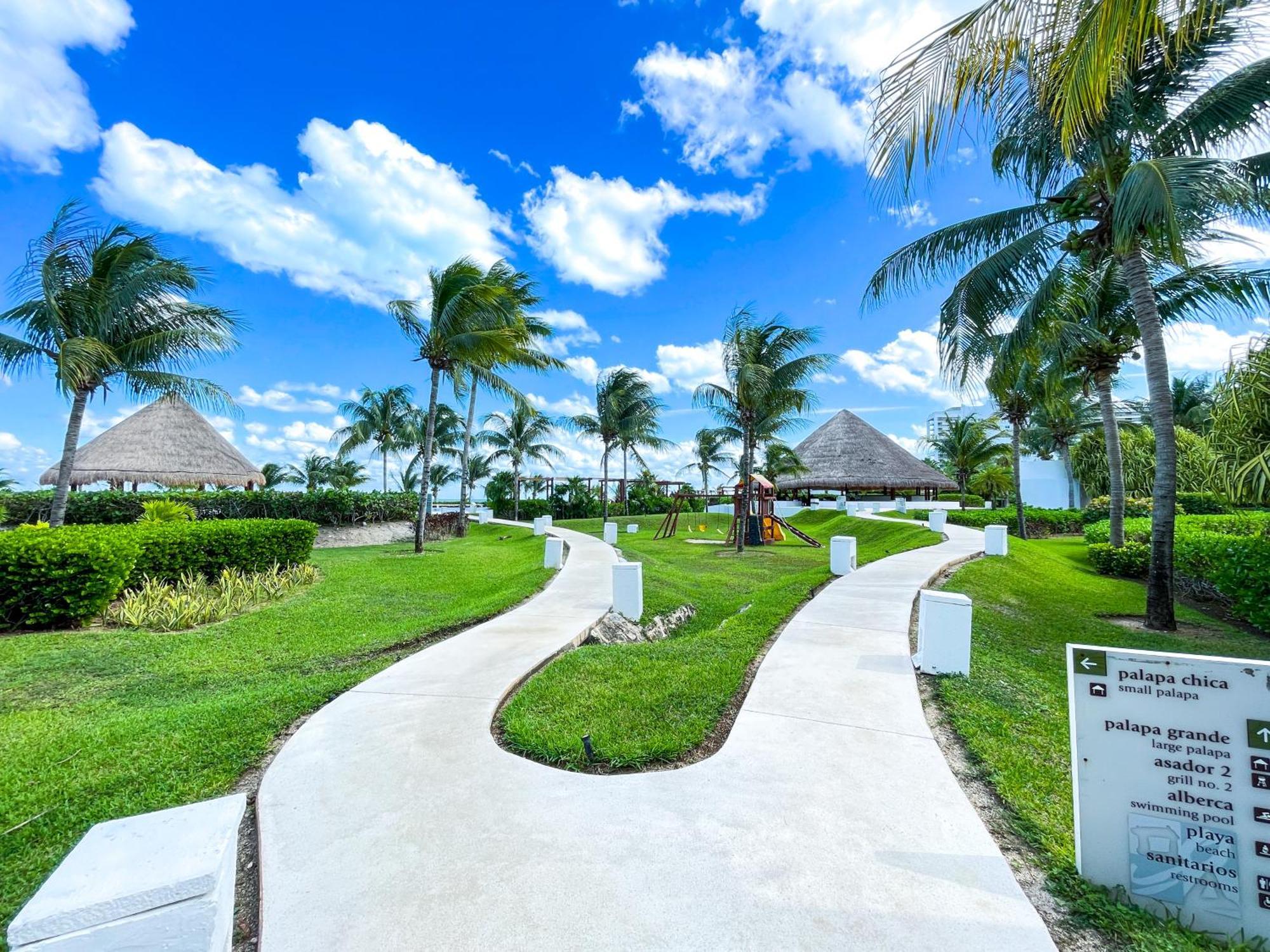 New Beachfront Luxury Apartments Cancun Luaran gambar