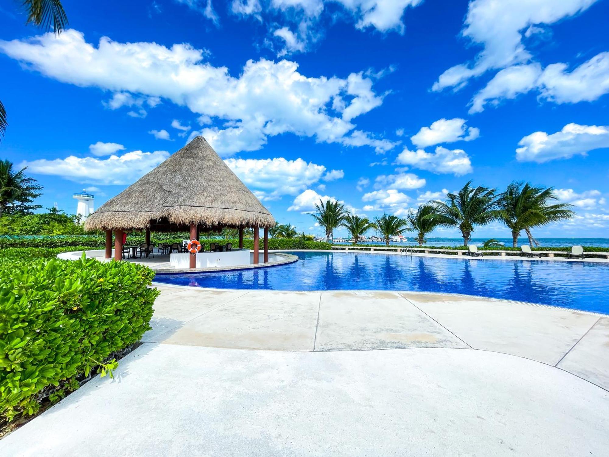 New Beachfront Luxury Apartments Cancun Luaran gambar